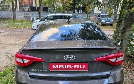 Hyundai Sonata VII, 2016 год, 1 000 000 рублей, 3 фотография