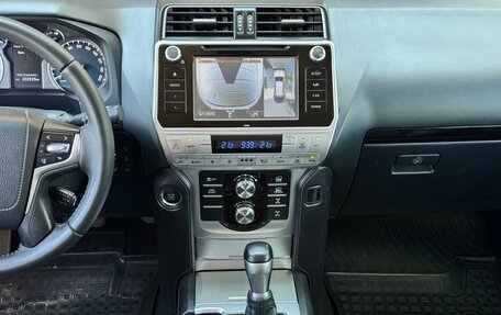 Toyota Land Cruiser Prado 150 рестайлинг 2, 2020 год, 4 600 000 рублей, 4 фотография