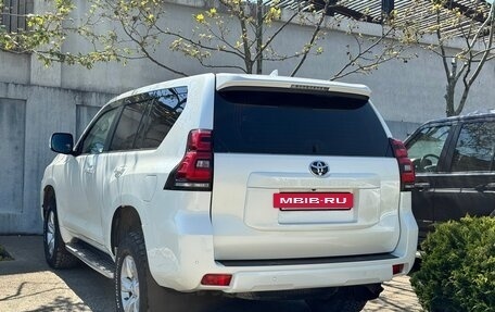 Toyota Land Cruiser Prado 150 рестайлинг 2, 2020 год, 4 600 000 рублей, 2 фотография