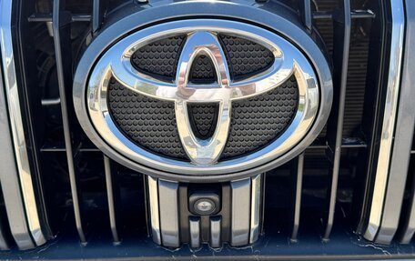 Toyota Land Cruiser Prado 150 рестайлинг 2, 2020 год, 4 600 000 рублей, 11 фотография