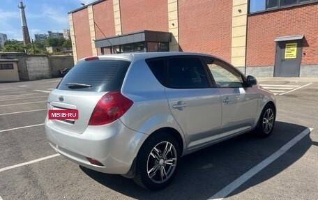 KIA cee'd I рестайлинг, 2008 год, 597 000 рублей, 16 фотография