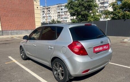KIA cee'd I рестайлинг, 2008 год, 597 000 рублей, 14 фотография