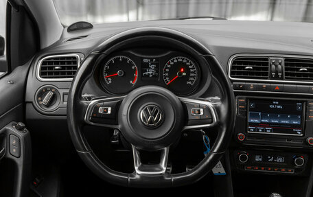 Volkswagen Polo VI (EU Market), 2018 год, 1 580 000 рублей, 10 фотография