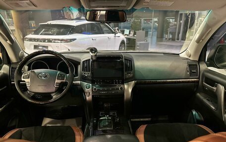Toyota Land Cruiser 200, 2008 год, 2 615 000 рублей, 13 фотография