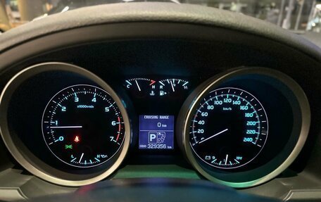 Toyota Land Cruiser 200, 2008 год, 2 615 000 рублей, 22 фотография