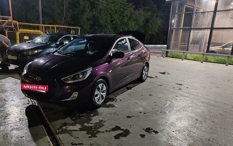 Hyundai Solaris II рестайлинг, 2014 год, 870 000 рублей, 4 фотография