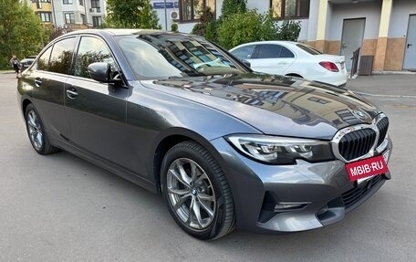 BMW 3 серия, 2020 год, 3 650 000 рублей, 2 фотография