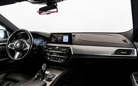 BMW 6 серия, 2018 год, 3 199 000 рублей, 11 фотография