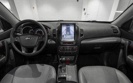 KIA Sorento II рестайлинг, 2015 год, 1 395 000 рублей, 8 фотография
