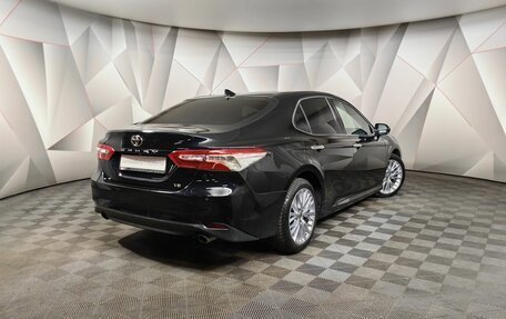 Toyota Camry, 2019 год, 2 359 000 рублей, 2 фотография