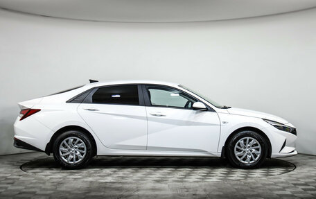 Hyundai Elantra, 2021 год, 1 939 000 рублей, 4 фотография