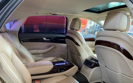 Audi A8, 2011 год, 875 000 рублей, 11 фотография