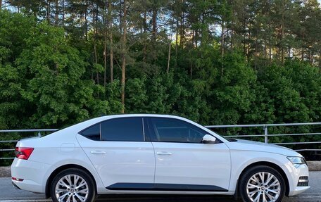 Skoda Superb III рестайлинг, 2021 год, 3 500 000 рублей, 6 фотография