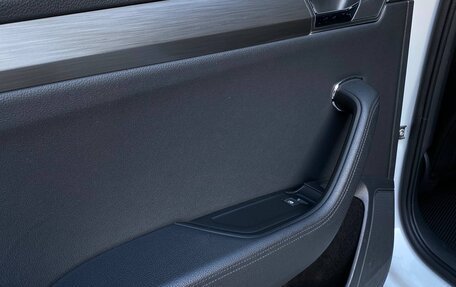 Skoda Superb III рестайлинг, 2021 год, 3 500 000 рублей, 26 фотография