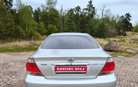 Toyota Camry V40, 2005 год, 590 000 рублей, 8 фотография