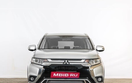 Mitsubishi Outlander III рестайлинг 3, 2020 год, 2 289 000 рублей, 2 фотография