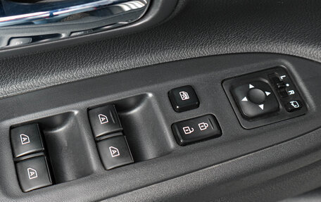 Mitsubishi Outlander III рестайлинг 3, 2020 год, 2 289 000 рублей, 19 фотография
