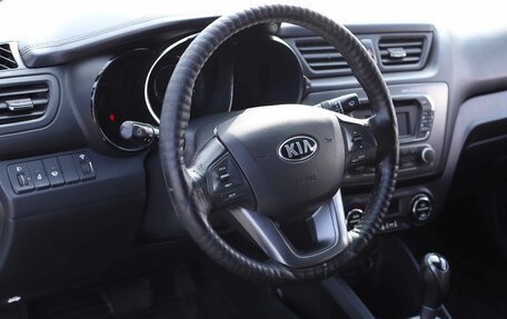 KIA Rio III рестайлинг, 2013 год, 869 200 рублей, 13 фотография
