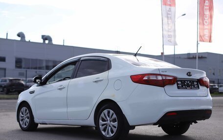 KIA Rio III рестайлинг, 2013 год, 869 200 рублей, 7 фотография