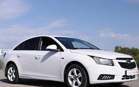 Chevrolet Cruze II, 2014 год, 790 000 рублей, 3 фотография