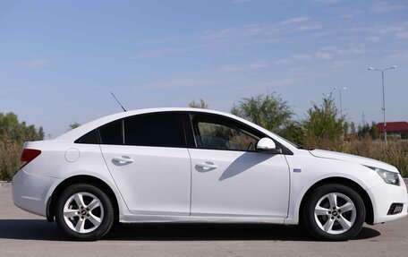 Chevrolet Cruze II, 2014 год, 790 000 рублей, 4 фотография
