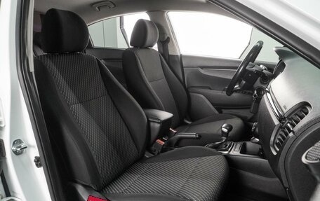 KIA Rio IV, 2018 год, 1 399 000 рублей, 8 фотография