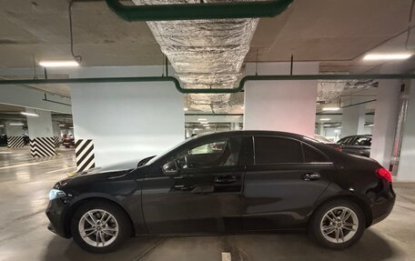 Mercedes-Benz A-Класс, 2019 год, 2 290 000 рублей, 2 фотография