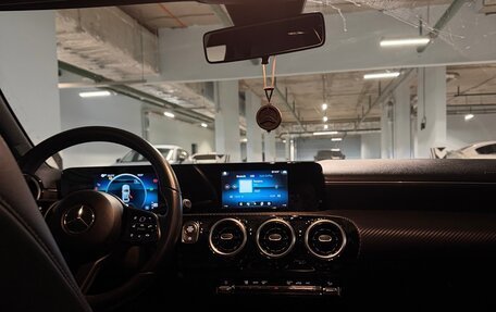 Mercedes-Benz A-Класс, 2019 год, 2 290 000 рублей, 7 фотография