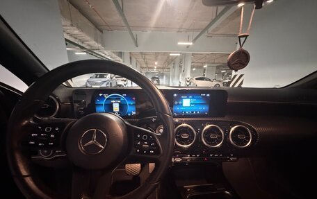 Mercedes-Benz A-Класс, 2019 год, 2 290 000 рублей, 9 фотография