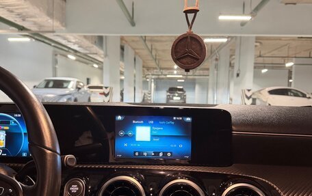 Mercedes-Benz A-Класс, 2019 год, 2 290 000 рублей, 10 фотография
