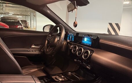 Mercedes-Benz A-Класс, 2019 год, 2 290 000 рублей, 5 фотография