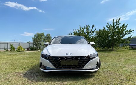 Hyundai Elantra, 2021 год, 1 750 000 рублей, 5 фотография