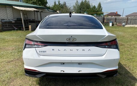 Hyundai Elantra, 2021 год, 1 750 000 рублей, 10 фотография