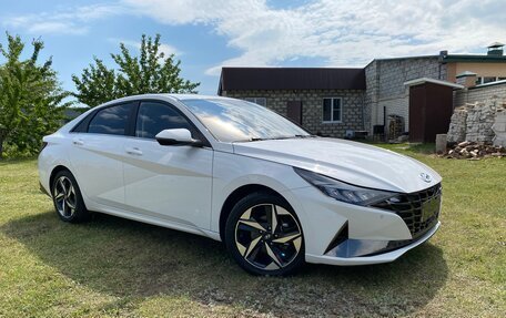 Hyundai Elantra, 2021 год, 1 750 000 рублей, 7 фотография