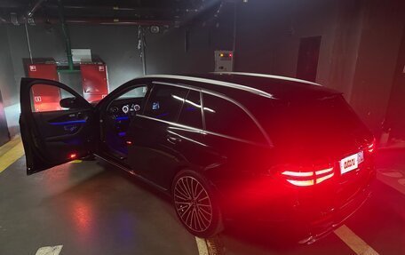 Mercedes-Benz E-Класс, 2019 год, 2 950 000 рублей, 23 фотография