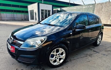 Opel Astra H, 2005 год, 299 000 рублей, 1 фотография