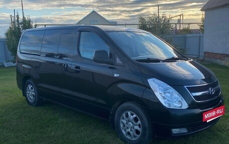 Hyundai Grand Starex Grand Starex I рестайлинг 2, 2013 год, 1 700 000 рублей, 5 фотография