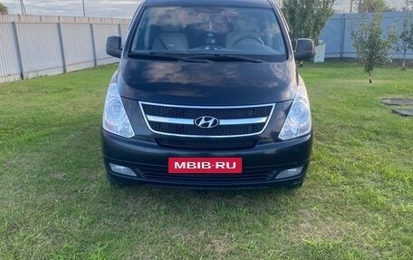 Hyundai Grand Starex Grand Starex I рестайлинг 2, 2013 год, 1 700 000 рублей, 6 фотография