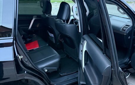 Toyota Land Cruiser Prado 150 рестайлинг 2, 2021 год, 6 150 000 рублей, 8 фотография