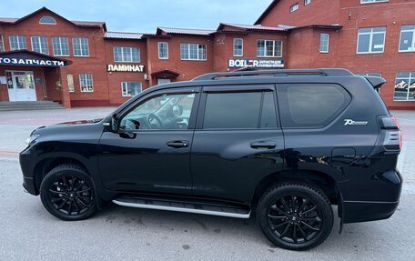 Toyota Land Cruiser Prado 150 рестайлинг 2, 2021 год, 6 150 000 рублей, 12 фотография