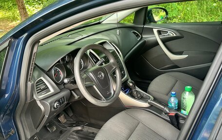 Opel Astra J, 2011 год, 540 000 рублей, 12 фотография