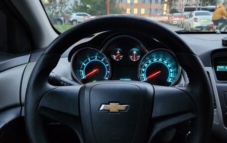 Chevrolet Cruze II, 2011 год, 730 000 рублей, 14 фотография