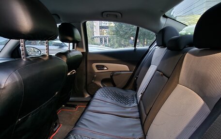 Chevrolet Cruze II, 2011 год, 730 000 рублей, 9 фотография