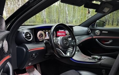 Mercedes-Benz E-Класс, 2019 год, 2 800 000 рублей, 5 фотография