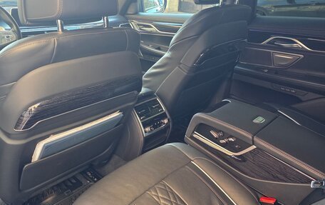 BMW 7 серия, 2022 год, 7 600 000 рублей, 6 фотография