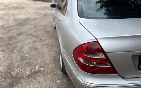 Mercedes-Benz E-Класс, 2003 год, 1 350 000 рублей, 25 фотография