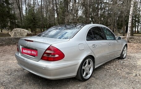 Mercedes-Benz E-Класс, 2003 год, 1 350 000 рублей, 21 фотография