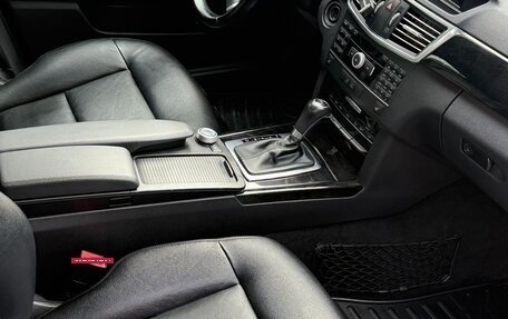 Mercedes-Benz E-Класс, 2011 год, 1 750 000 рублей, 5 фотография