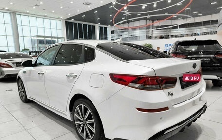 KIA K5, 2019 год, 2 050 000 рублей, 7 фотография