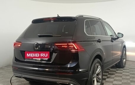 Volkswagen Tiguan II, 2017 год, 2 390 000 рублей, 7 фотография